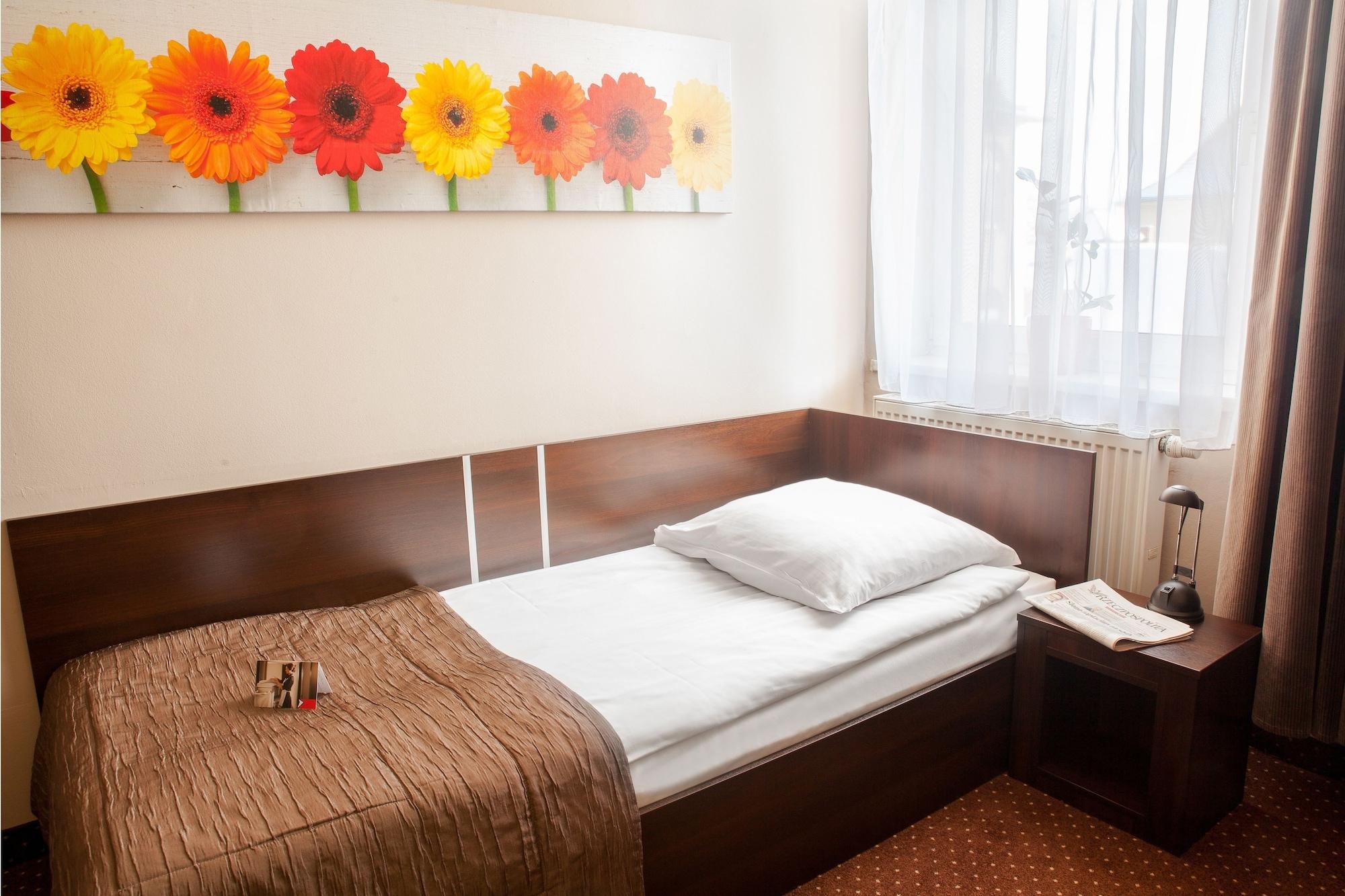 Hotel Diament Economy Gliwice Eksteriør bilde