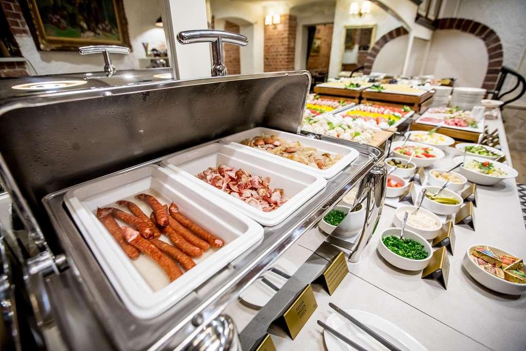 Hotel Diament Economy Gliwice Restaurant bilde