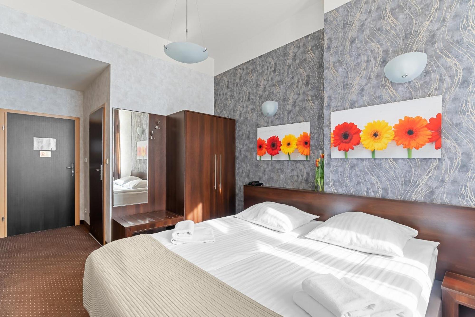 Hotel Diament Economy Gliwice Eksteriør bilde
