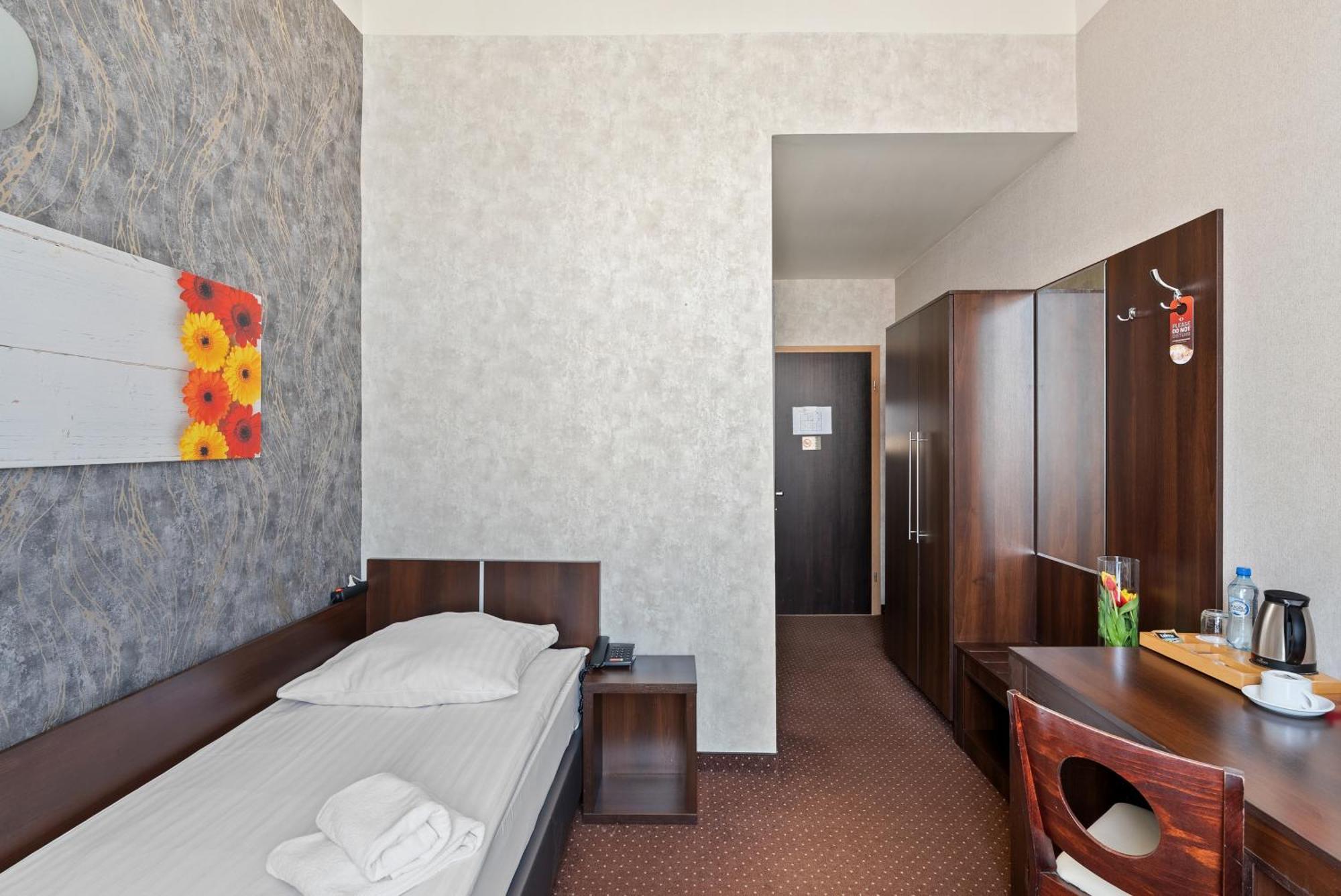 Hotel Diament Economy Gliwice Eksteriør bilde