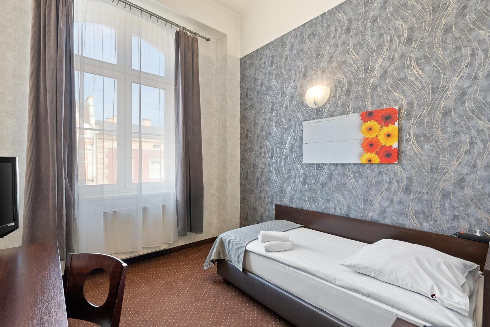 Hotel Diament Economy Gliwice Eksteriør bilde