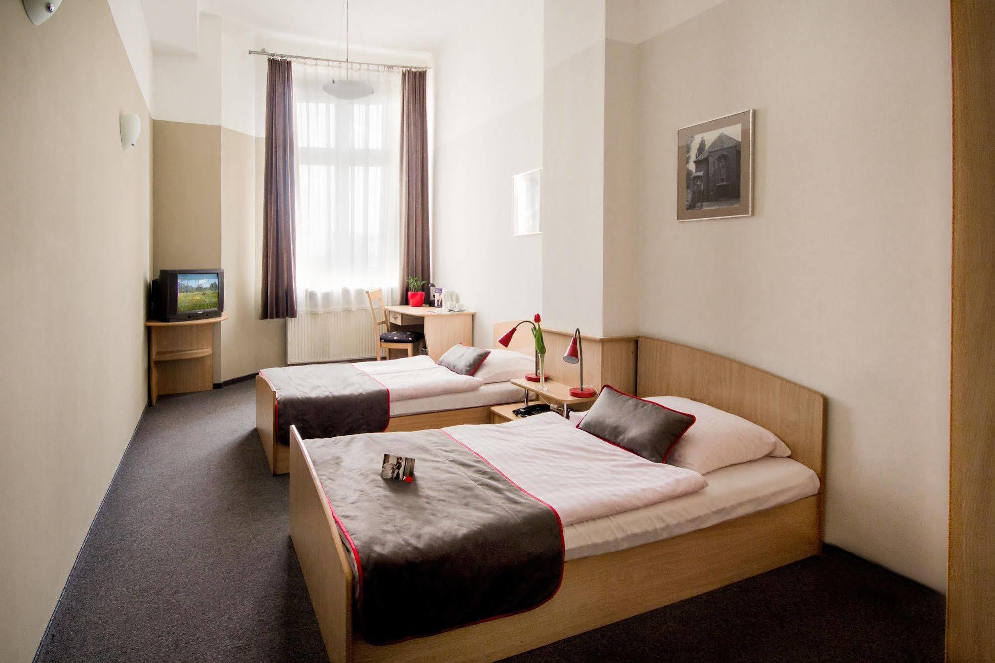 Hotel Diament Economy Gliwice Eksteriør bilde